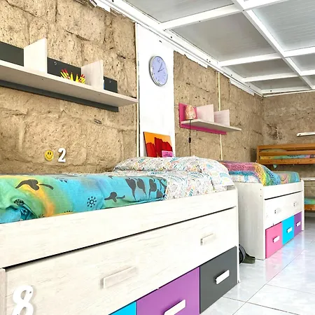 La Casona De Vegueta بيت شباب *
